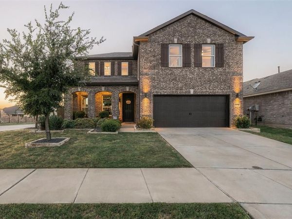 2601 Wesley Avenue, Aubrey, TX 76227