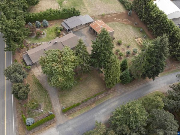 6690 Aumsville Hwy SE, Salem, OR 97317