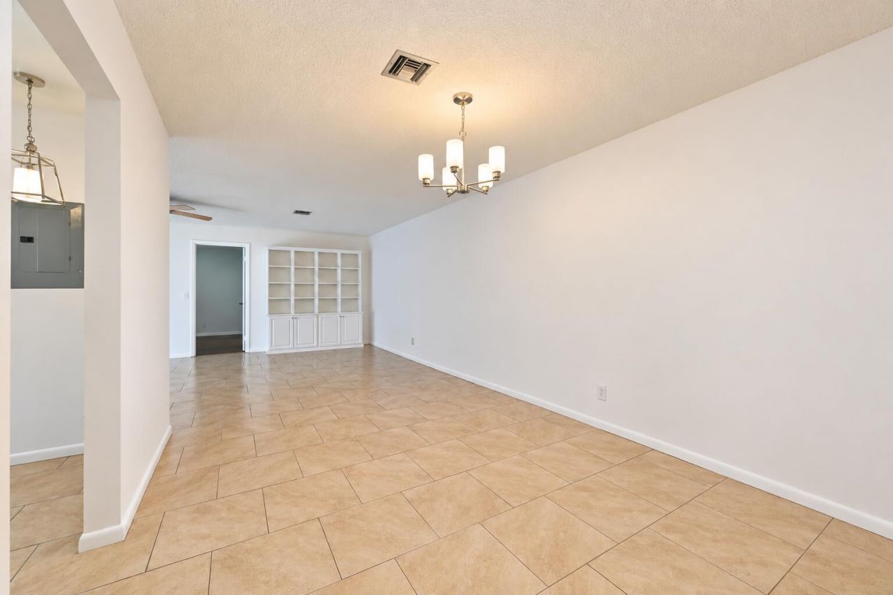828 Timberview Drive, Unit A, Fort Pierce, FL 34982 Photo