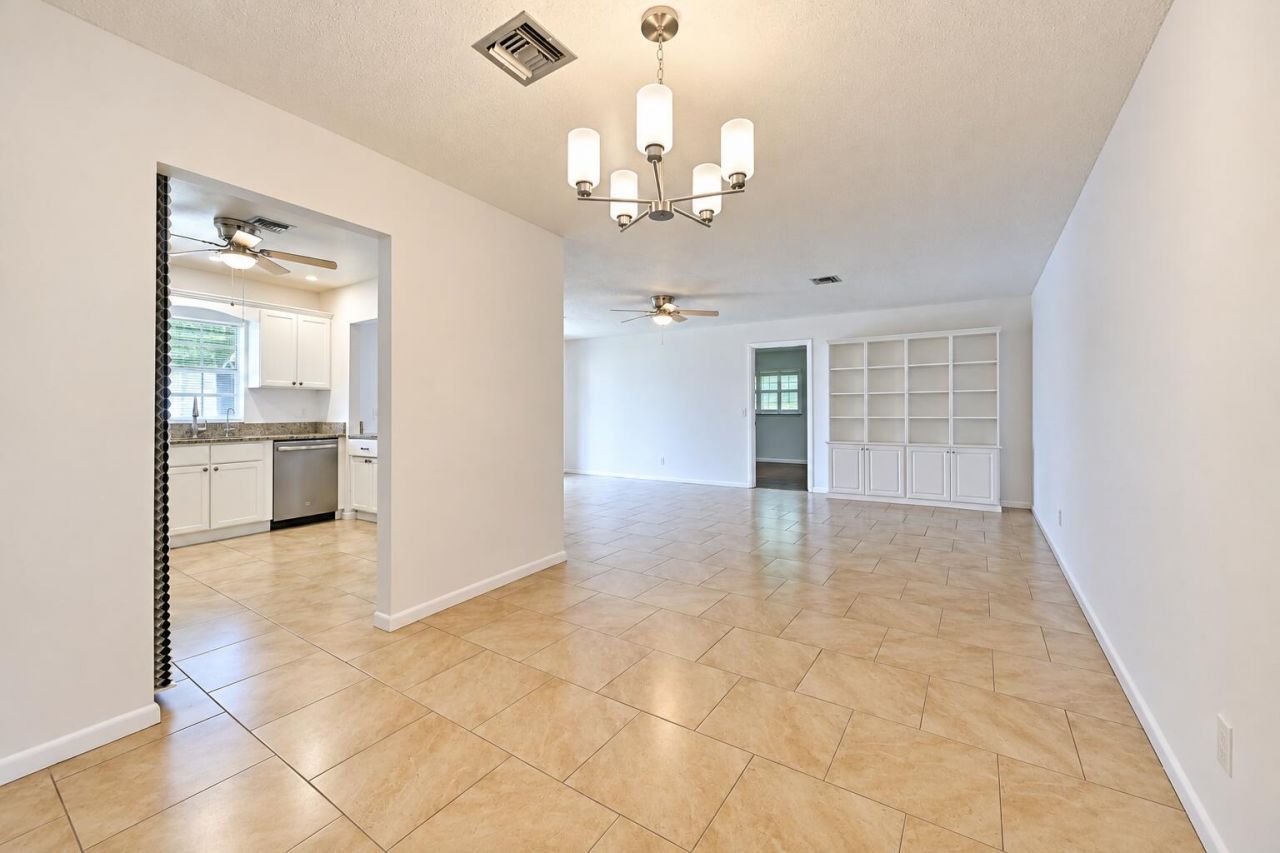 828 Timberview Drive, Unit A, Fort Pierce, FL 34982 Photo