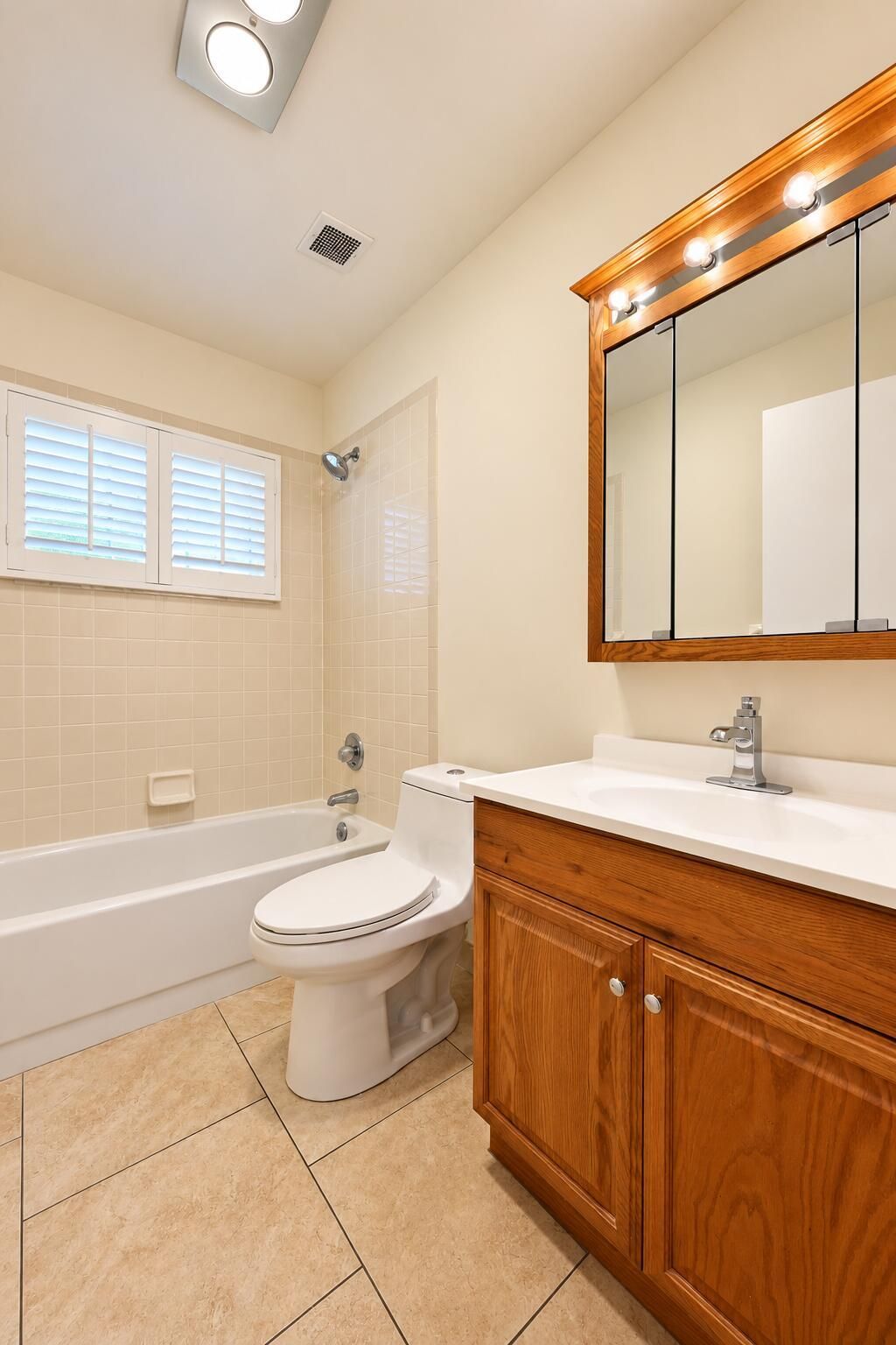 828 Timberview Drive, Unit A, Fort Pierce, FL 34982 Photo