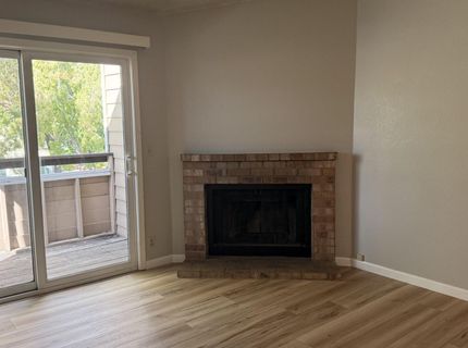 7680 Bluestone Drive, Unit APT X390, Reno, NV 89511 Photo