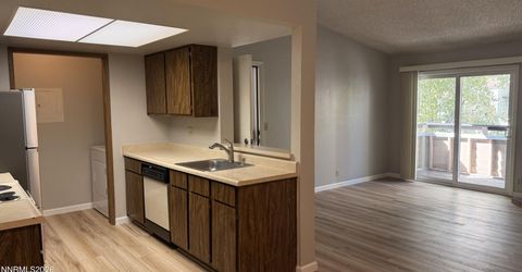 7680 Bluestone Drive, Unit APT X390, Reno, NV 89511 Photo