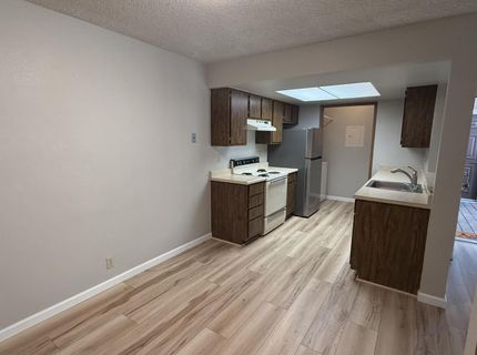 7680 Bluestone Drive, Unit APT X390, Reno, NV 89511 Photo
