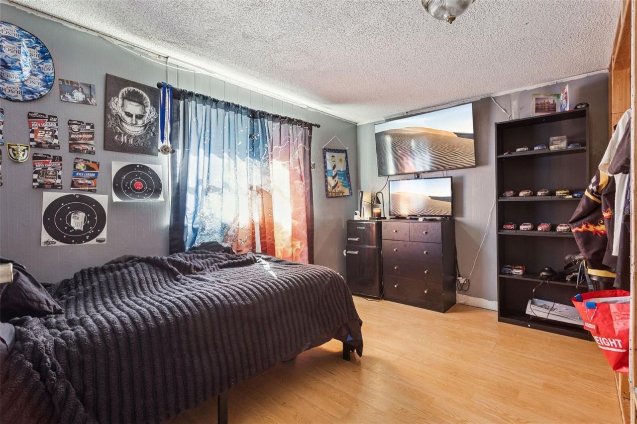 54901 Cedar Crest Rd , Astor, FL 32102 Photo