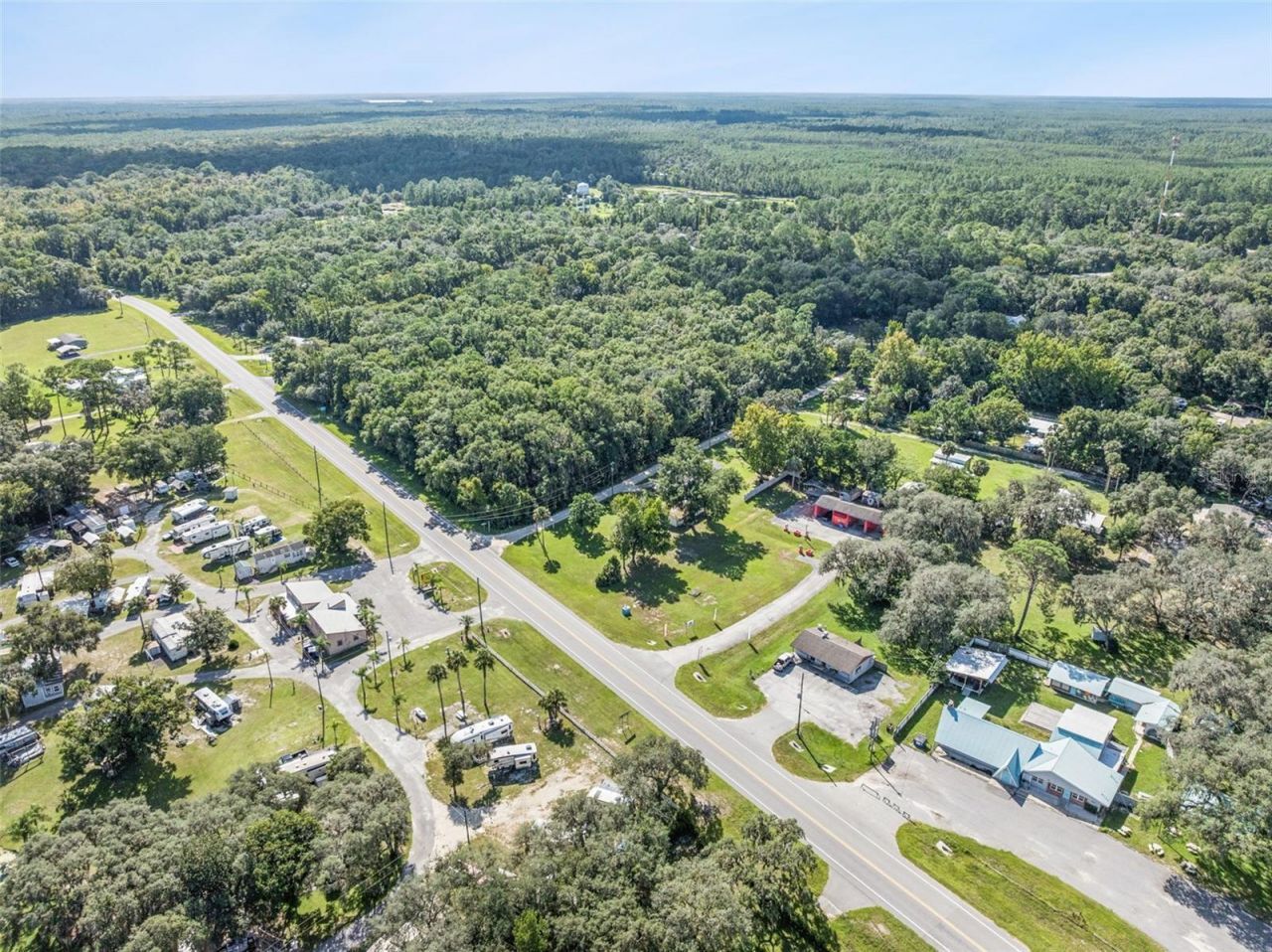54901 Cedar Crest Rd , Astor, FL 32102 Photo