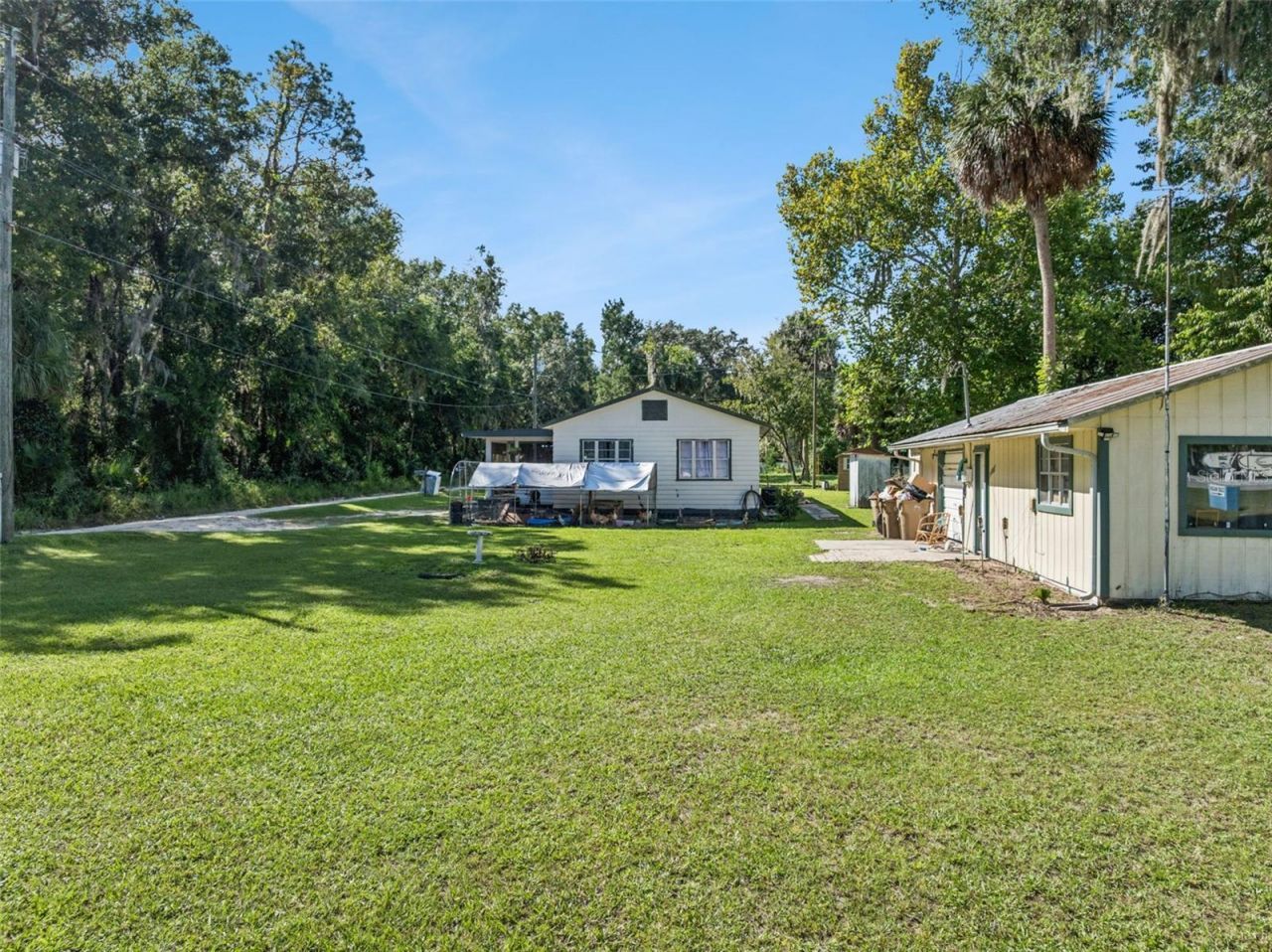 54901 Cedar Crest Rd , Astor, FL 32102 Photo