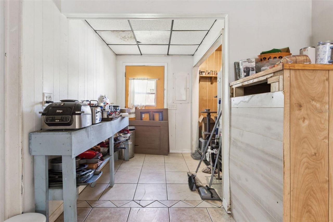 54901 Cedar Crest Rd , Astor, FL 32102 Photo