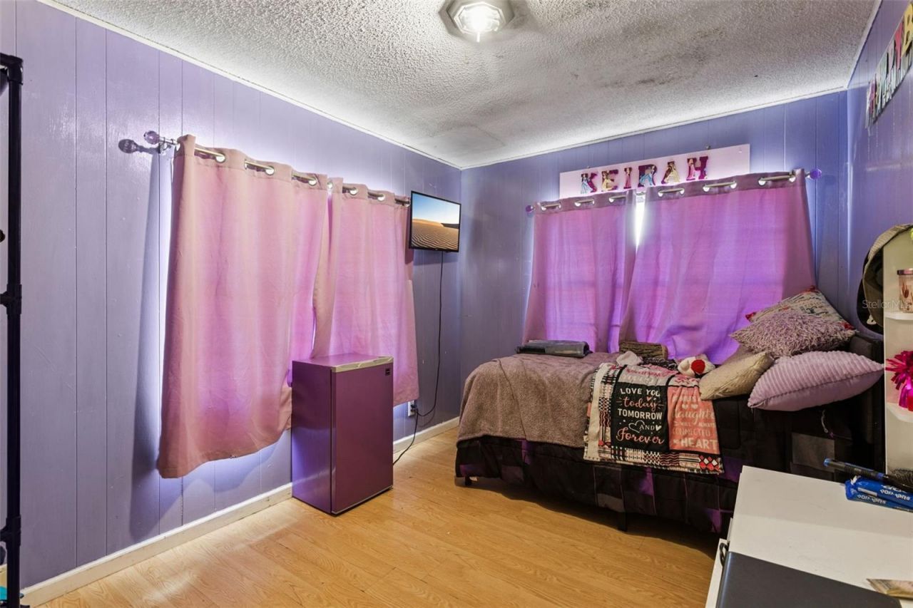 54901 Cedar Crest Rd , Astor, FL 32102 Photo