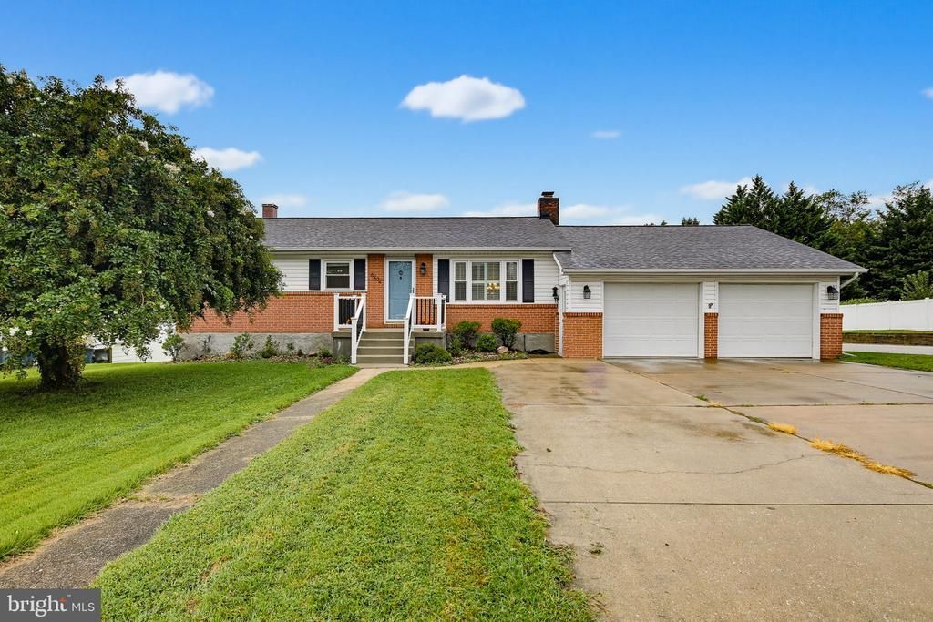 6404 WOODBURN AVENUE, ELKRIDGE, MD 21075