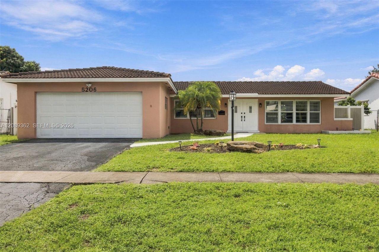 5206 Garfield St , Hollywood, FL 33021 Photo
