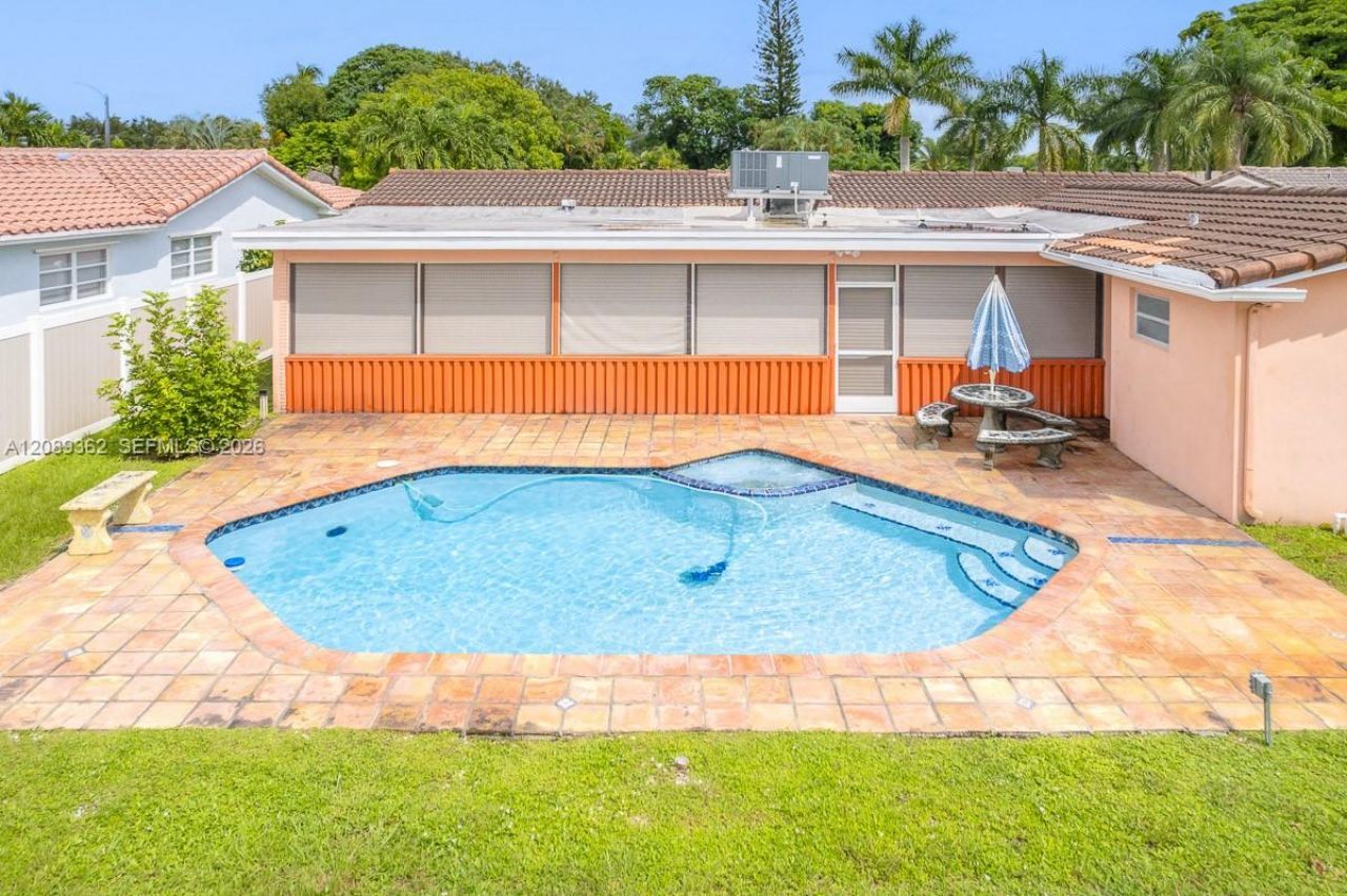 5206 Garfield St , Hollywood, FL 33021 Photo
