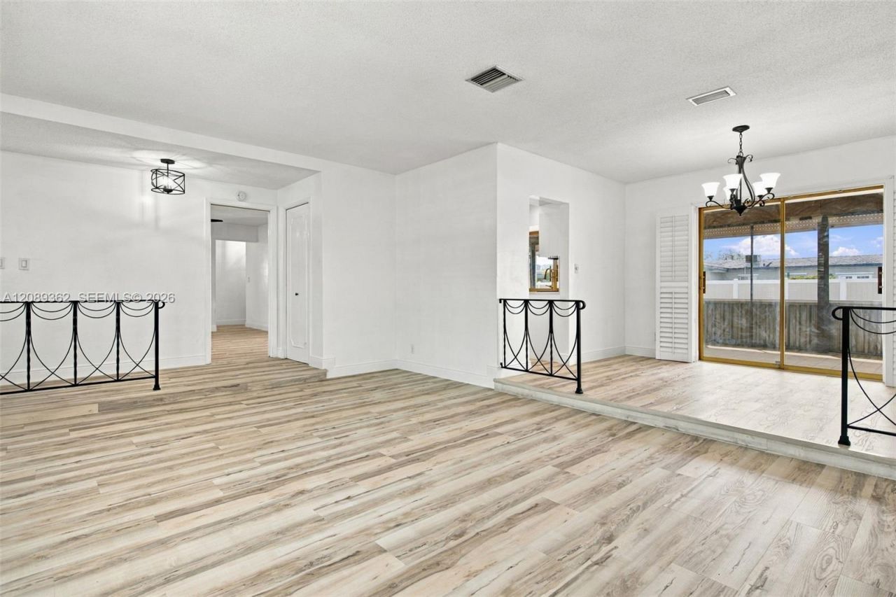 5206 Garfield St , Hollywood, FL 33021 Photo