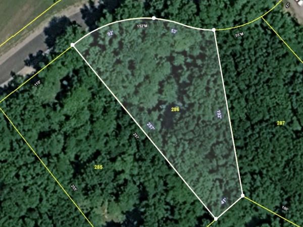 286 Tennis Center Dr , Unit 286, Smithville, TN 37166