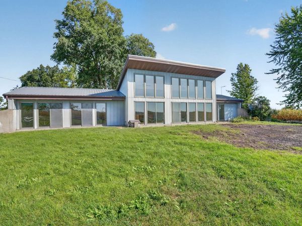 30152 Jay Avenue, Parkersburg, IA 50665