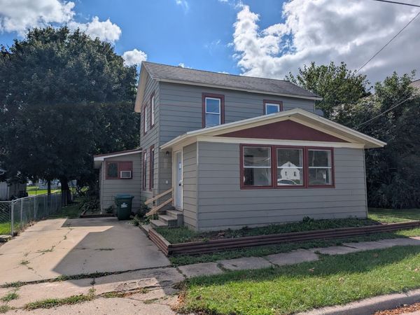 503 E Mason Street , Polo, IL 61064
