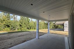 4301 Farmfield Drive photo 4