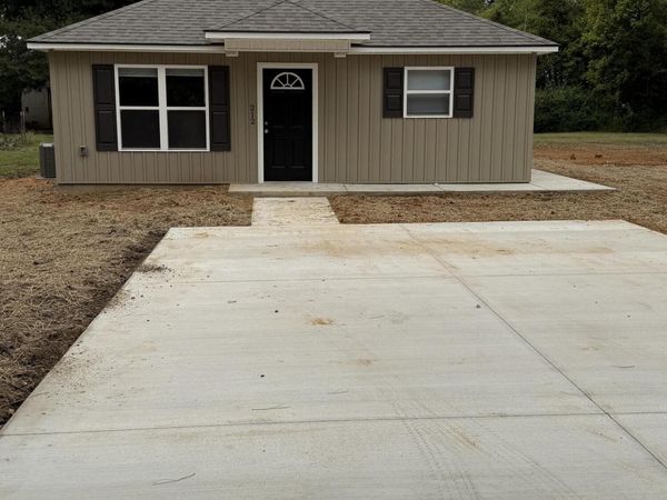 212 9th Street , Obion, TN 38240
