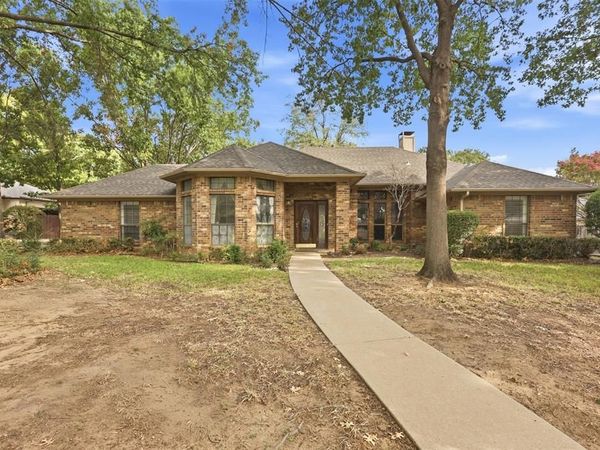 37 Timbergreen Circle , Denton, TX 76205