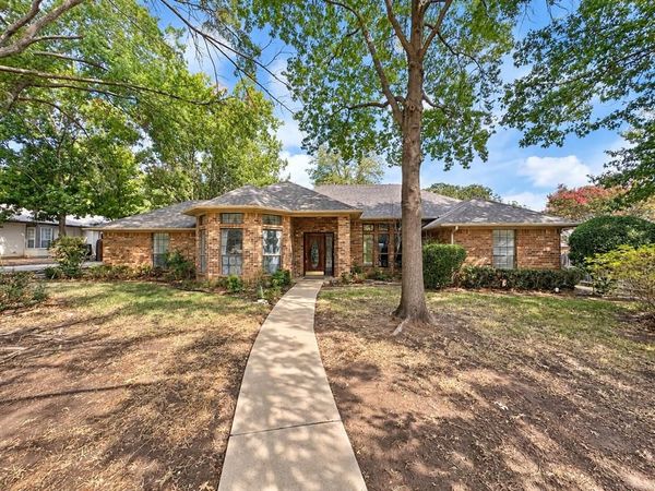 37 Timbergreen Circle , Denton, TX 76205