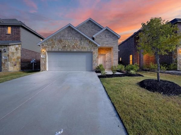 3920 Oak Creek Circle, Denison, TX 75020