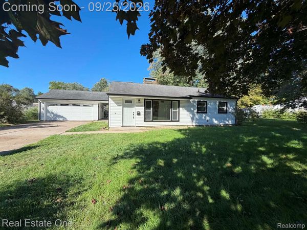 1396 Potter Boulevard, Burton, Mi 48509