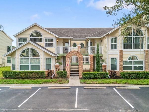 5006 LAGUNA BAY CIRCLE , Unit 58, KISSIMMEE, FL 34746