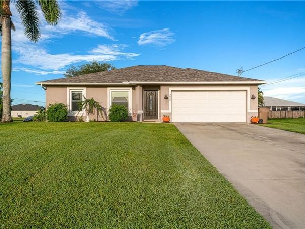 3630 NE 11th PL , CAPE CORAL, FL 33909