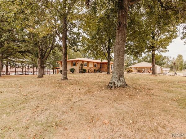103 Qc Lane, Dixon, MO 65459
