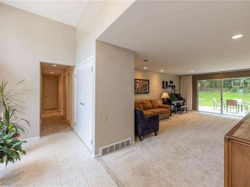 3318 Bremerton Road, Pepper Pike, OH 44124 Photo 4