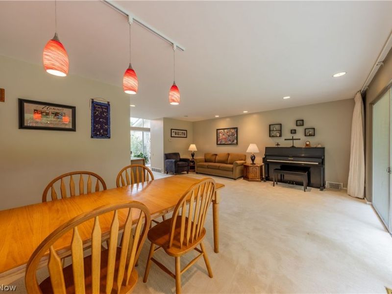 3318 Bremerton Road, Pepper Pike, OH 44124 Photo 9