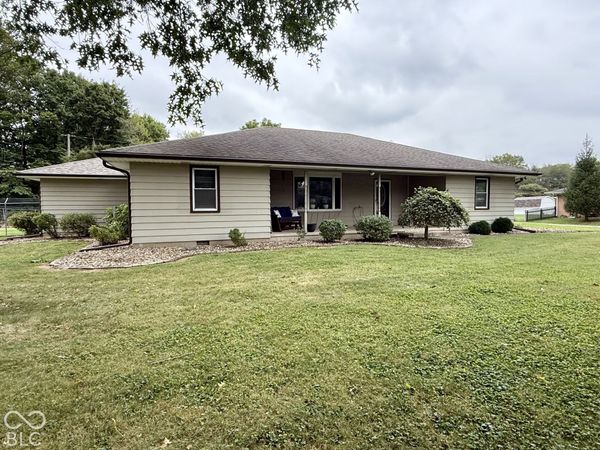 2344 W Del Mar Drive, Crawfordsville, IN 47933