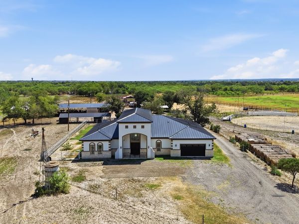 14906 Somerset, Von Ormy, TX 78073
