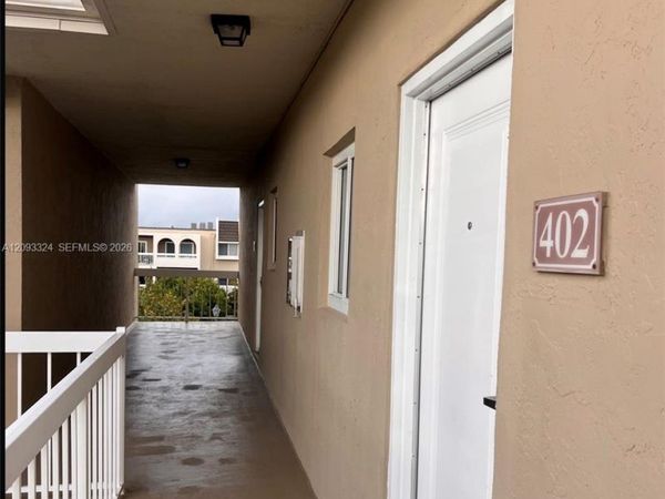 7732 Camino Real , Unit 402, Miami, FL 33143