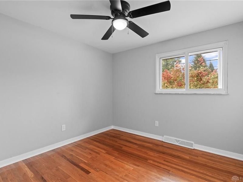 2340 Derr Road, Springfield, OH 45503 Photo 18