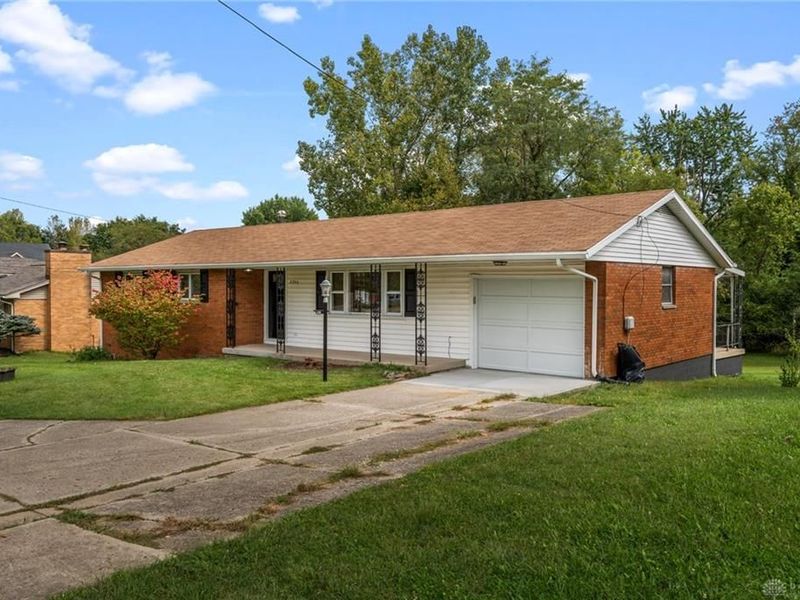 2340 Derr Road, Springfield, OH 45503 Photo 3