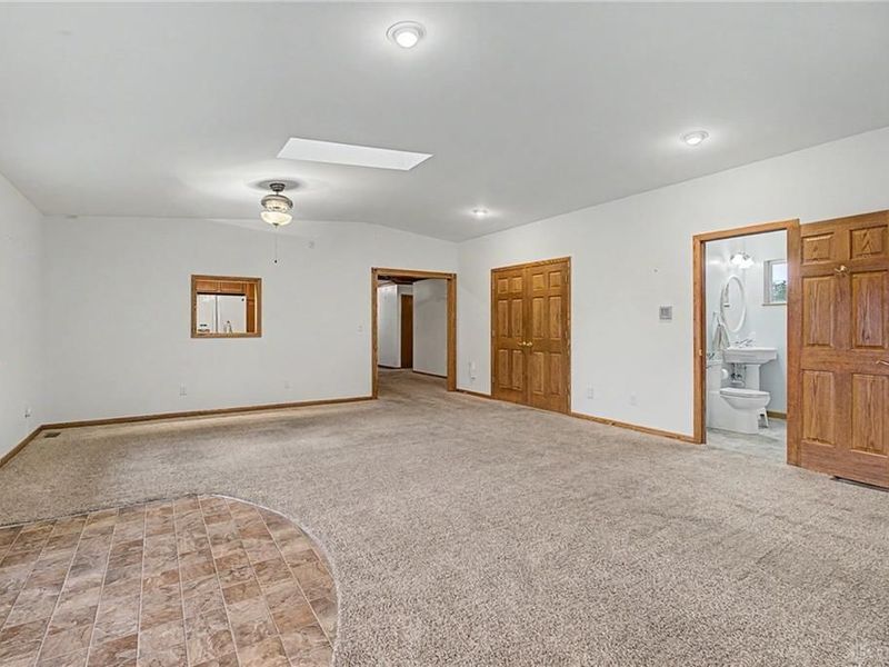 5748 Mallard Drive, Huber Heights, OH 45424 Photo 13