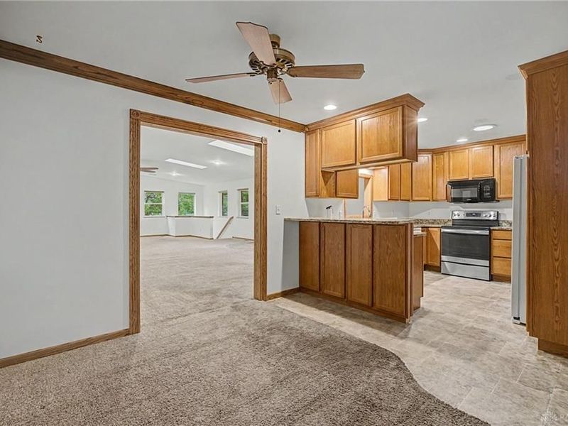5748 Mallard Drive, Huber Heights, OH 45424 Photo 14