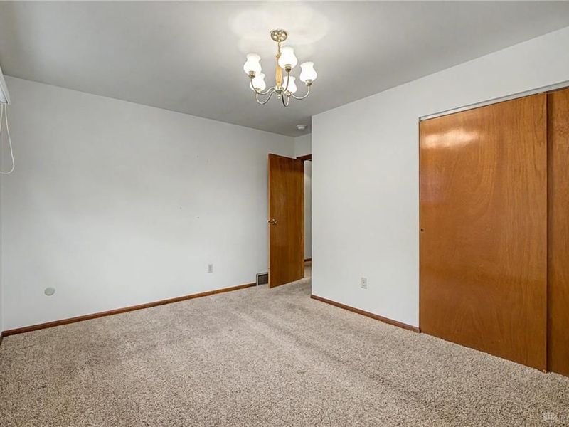 5748 Mallard Drive, Huber Heights, OH 45424 Photo 23