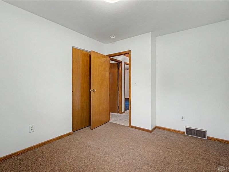 5748 Mallard Drive, Huber Heights, OH 45424 Photo 25