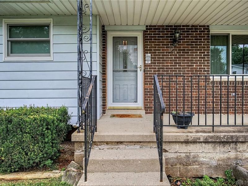 5748 Mallard Drive, Huber Heights, OH 45424 Photo 3