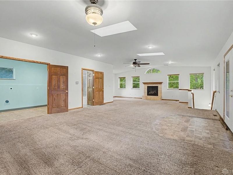 5748 Mallard Drive, Huber Heights, OH 45424 Photo 8
