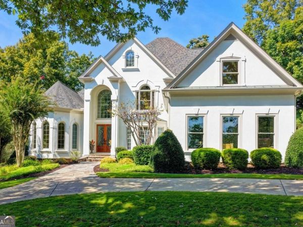 7060 Redcliff Court, Suwanee, GA 30024