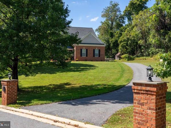8 DEER CREEK COURT, REISTERSTOWN, MD 21136