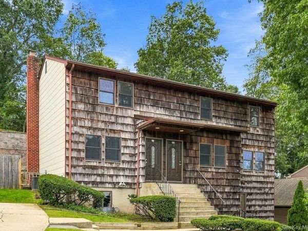 22-24 Conifer Court , Northport, NY 11768
