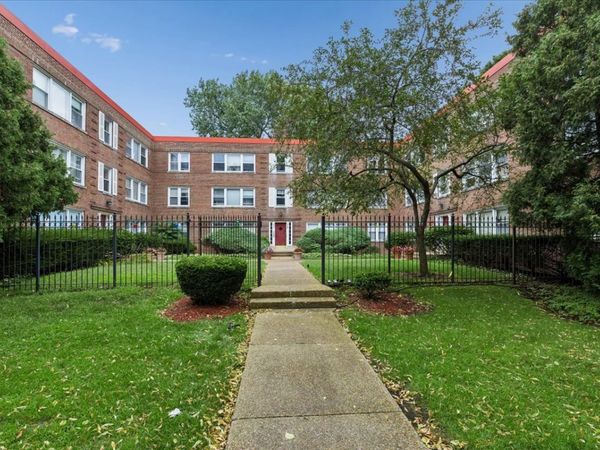 327 Callan Avenue , Unit 3, Evanston, IL 60202