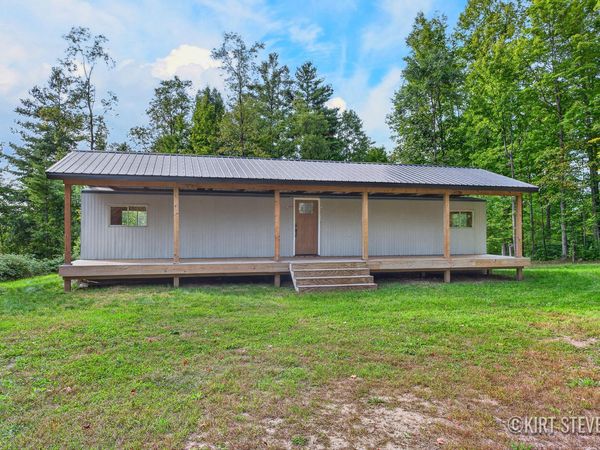 5626 W Rhoby Road, Lake City, MI 49651