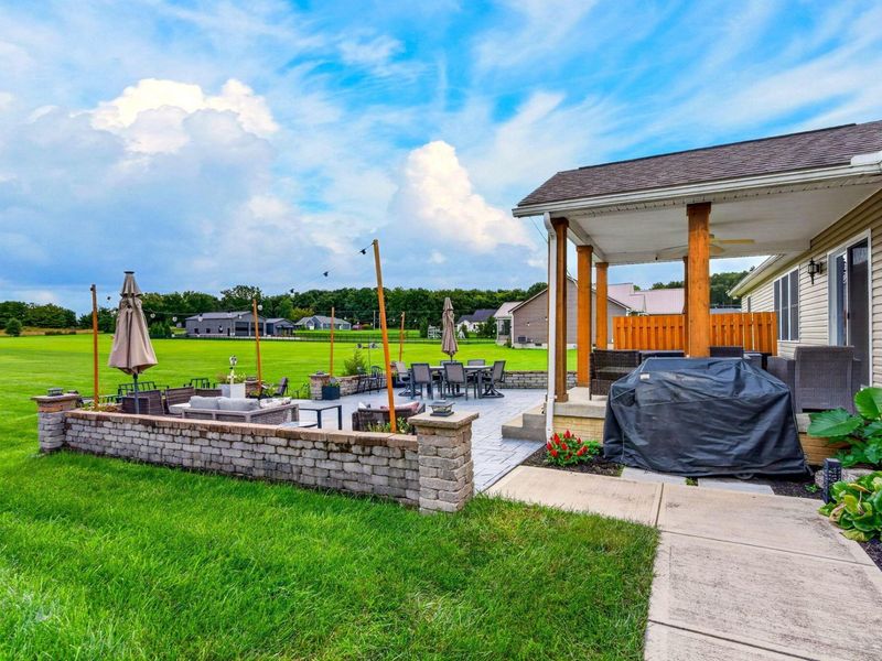 1628 Pickerington Road NW, Carroll, OH 43112 Photo 14