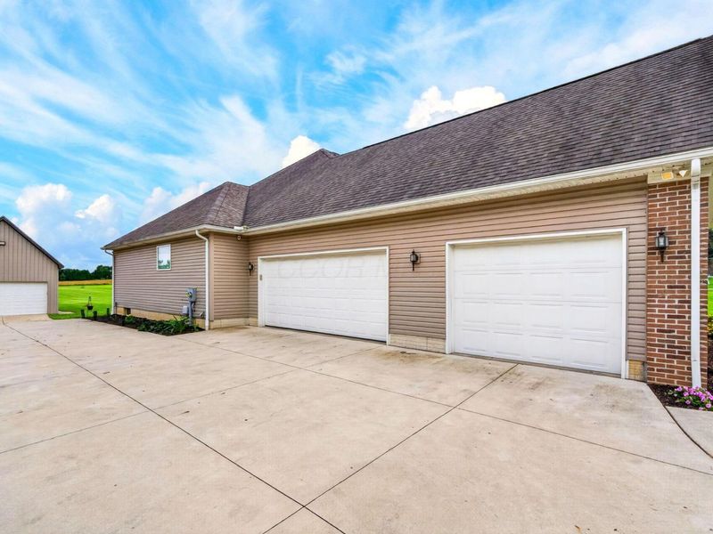 1628 Pickerington Road NW, Carroll, OH 43112 Photo 15