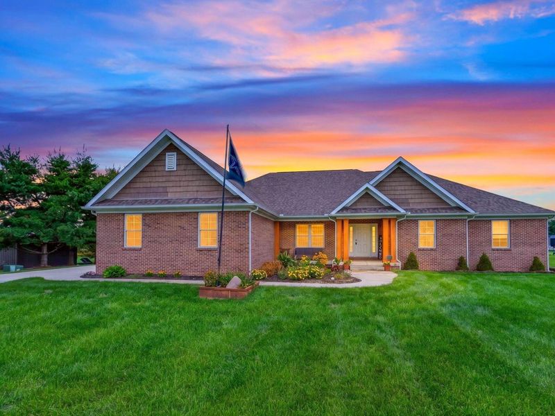 1628 Pickerington Road NW, Carroll, OH 43112 Photo 3